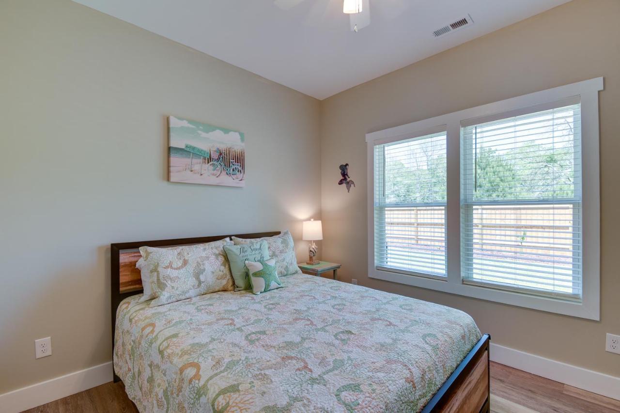 Charming Ocean Isle Beach Home About 1 Mi To Beach! Exterior photo